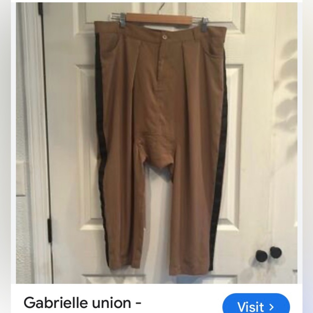 GABRIELLE UNION NEW YORK & COMPANY WOMEN PANTS
SIZE L
Beige with Black Striped - Picture 13 of 14